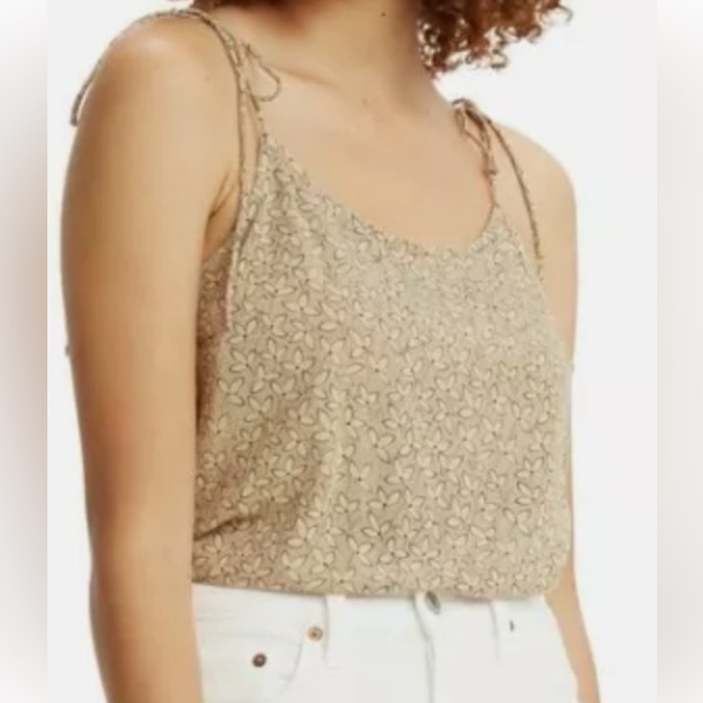 Levi's Beige‎ Floral Camisole Top women size medium